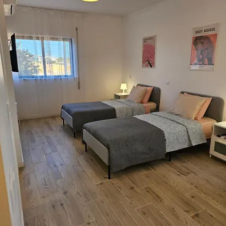 Homestay Ideal Bubble House Faro