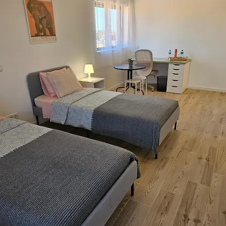 Homestay Ideal Bubble House Faro